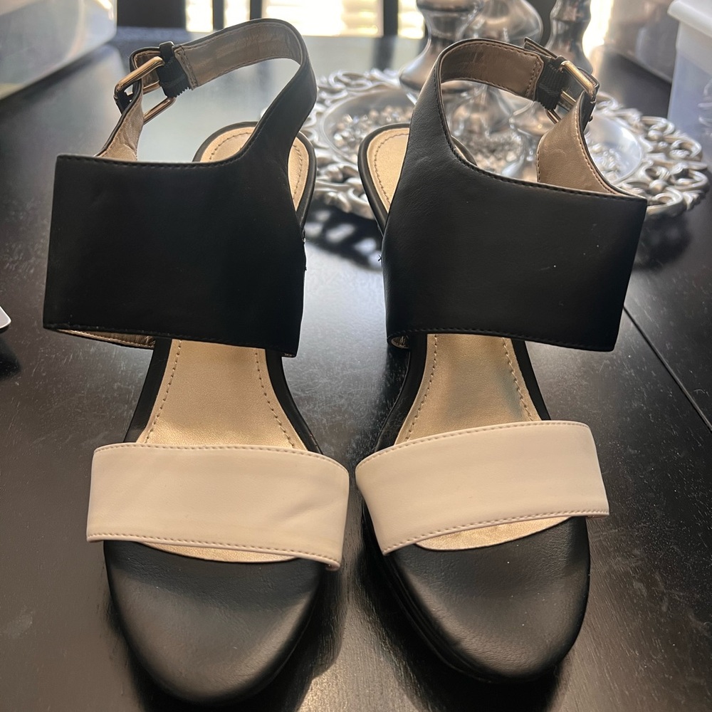 Anne Klein Black and White Sandals